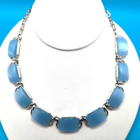Vintage Moonglow Light Blue Necklace, Silver Tone, 1950s Vintage Jewelry - Picture 8 of 12